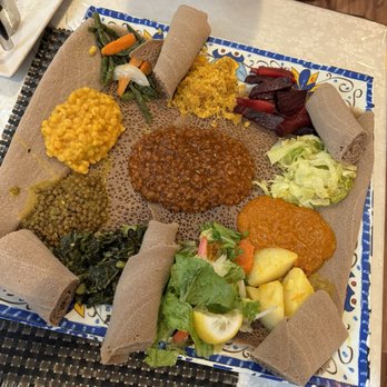 Mesob Ethiopian Restaurant - Veggies samplers (Large) - Ethiopian Near Me - Minneapolis, Minnesota Mesob Ethiopian Restaurant - Veggies samplers (Large) - Ethiopian Near Me - Minneapolis, Minnesota