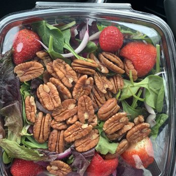 Nature's Own Herb Shop - Strawberry Walnut Red Onion w Spring Mix Salad - Herbs & Spices Near Me - Atlanta, Georgia