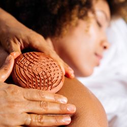 âme Spa & Wellness Collective - Ame Spa Journey of the Senses Massage