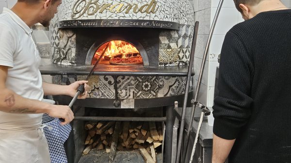 Pizzeria Brandi by null