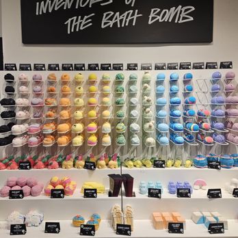 Lush Cosmetics Glendale - Cosmetics & Beauty Supply Near Me - Glendale, Arizona Lush Cosmetics Glendale - Cosmetics & Beauty Supply Near Me - Glendale, Arizona