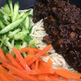 Kingchops Irvine - Black Bean Noodles - Taiwanese Near Me - Irvine, California Kingchops Irvine - Black Bean Noodles - Taiwanese Near Me - Irvine, California