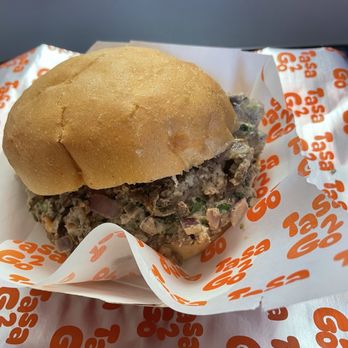 Tasa2Go - Beef Shawerma Sandwich - Egyptian Near Me - Fullerton, California