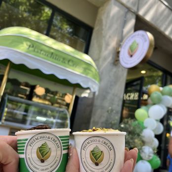 Pistachio and Cream - Pistachio and coffee gelato - Gelato Near Me - Sacramento, California Pistachio and Cream - Pistachio and coffee gelato - Gelato Near Me - Sacramento, California