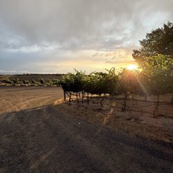 Dude DeWalts Cellars - Sun set from the parking lot.