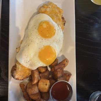 Hootch and Banter - Walking Crab - New American Near Me - Frederick, Maryland