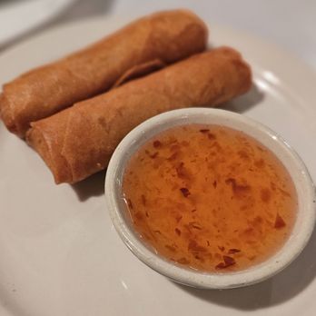 Hug Baan Thai - Spring roll - Thai Near Me - Sterling Heights, Michigan