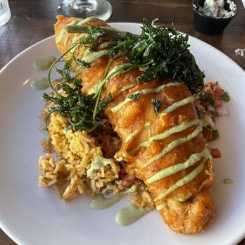 Smiths' Boathouse Restaurant - Beer battered walleye - American Near Me - Troy, Ohio Smiths' Boathouse Restaurant - Beer battered walleye - American Near Me - Troy, Ohio