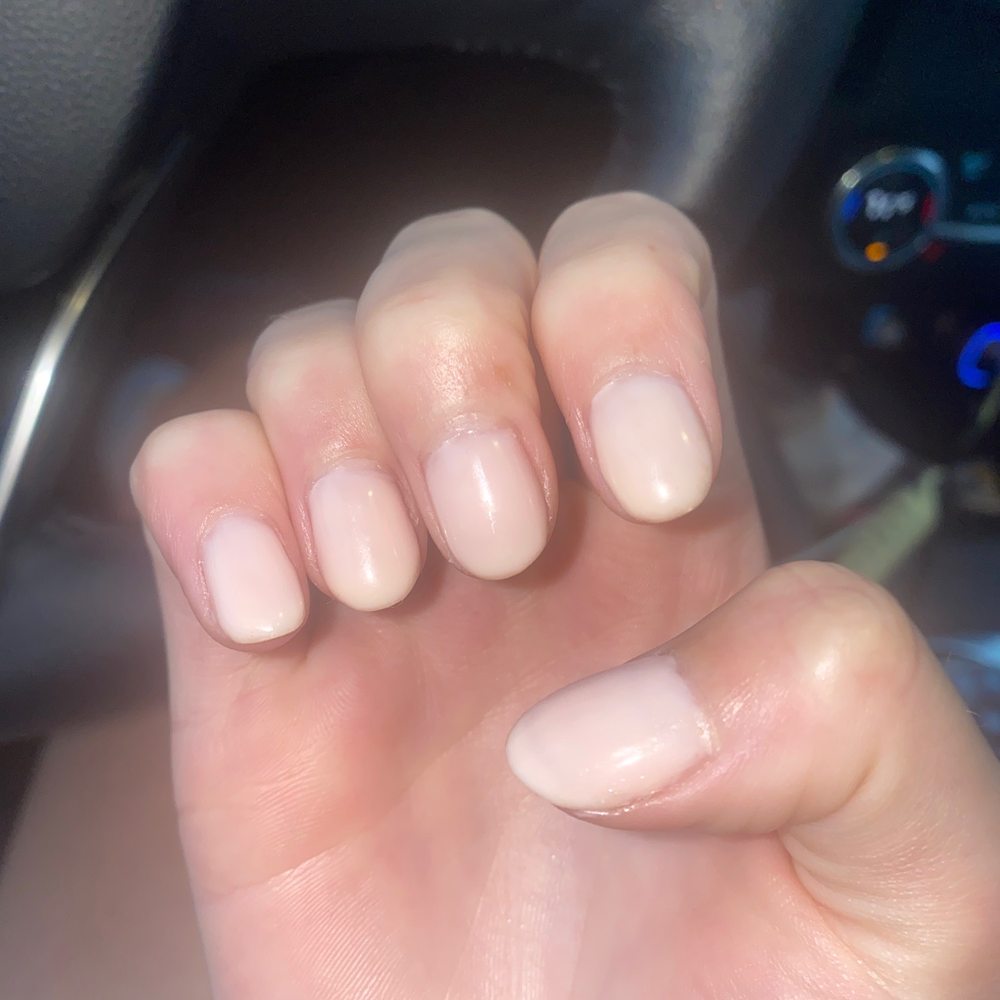Deview Nail Spa - Nail Salons Near Me - Covington, Louisiana