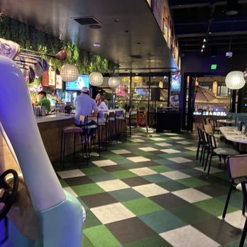 Holey Moley - A full bar (Mar 2026) - Mini Golf Near Me - Santa Monica, California