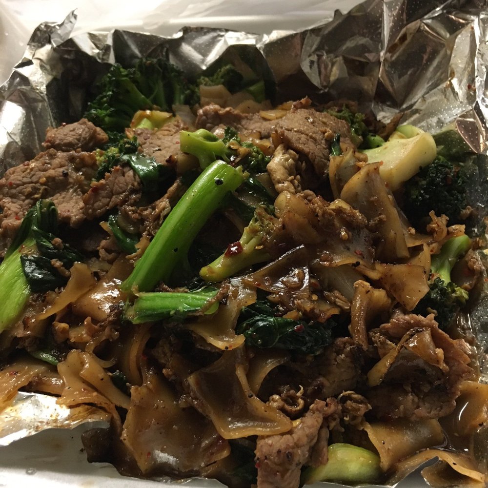 Thai Thip Restaurant - Pad sew ew - Thai Near Me - Hurst, Texas Thai Thip Restaurant - Pad sew ew - Thai Near Me - Hurst, Texas