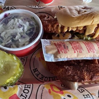 Dave's Hot Chicken - Chicken Dave's #3 1 Tender & 1 Slider w/Kale Slaw - Chicken Shop Near Me - Lexington, Kentucky Dave's Hot Chicken - Chicken Dave's #3 1 Tender & 1 Slider w/Kale Slaw - Chicken Shop Near Me - Lexington, Kentucky