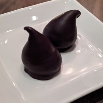 Mooo.... Beacon Hill - Complimentary Chocolate Covered Marshmallows - Steakhouses Near Me - Boston, Massachusetts Mooo.... Beacon Hill - Complimentary Chocolate Covered Marshmallows - Steakhouses Near Me - Boston, Massachusetts