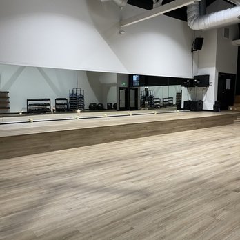 The BXNG Club - Fitness studio, candle lit yoga - Boxing Near Me - Solana Beach, California The BXNG Club - Fitness studio, candle lit yoga - Boxing Near Me - Solana Beach, California