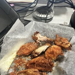 7 wings in my order.