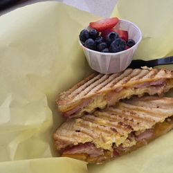 Java Wave - HCB Sandwich