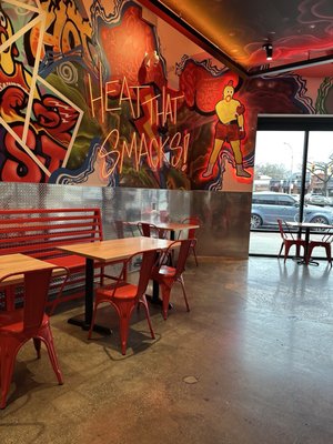 Dave's Hot Chicken by null