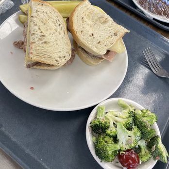 Shapiro's Delicatessen - Brisket sandwich and broccoli salad - Delis Near Me - Indianapolis, Indiana Shapiro's Delicatessen - Brisket sandwich and broccoli salad - Delis Near Me - Indianapolis, Indiana