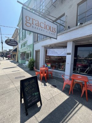 Gracious Bakery by null