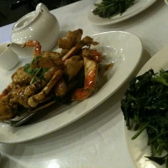 Lobster King - Ginger green onion crab - Seafood Near Me - Honolulu, Hawaii