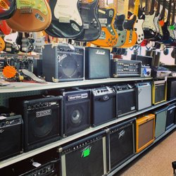 Wizebuys PawnBrokers Outlet - Musical gear