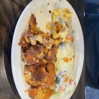 Sophia's Restaurant - Veggie omelette - Breakfast & Brunch Near Me - Buffalo, New York