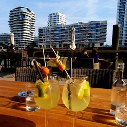 Limoncello Spritz