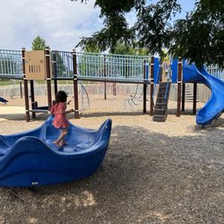 Registry Park - Merry-go-round