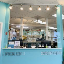 Green Valley Pharmacy - Pick up drop off window