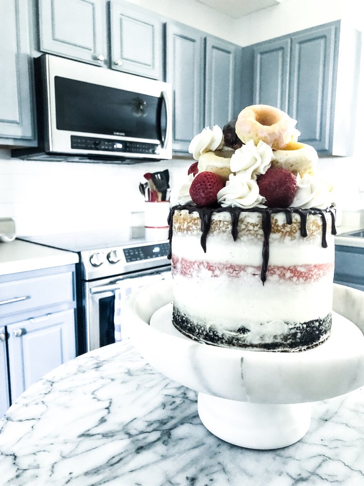 Baked By Billie Logo