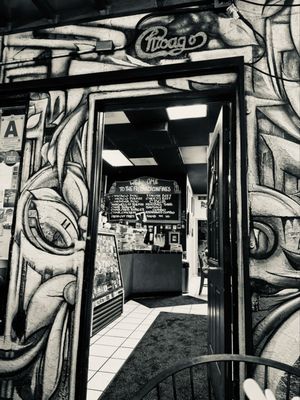 Lefty's Chicago Pizzeria by null