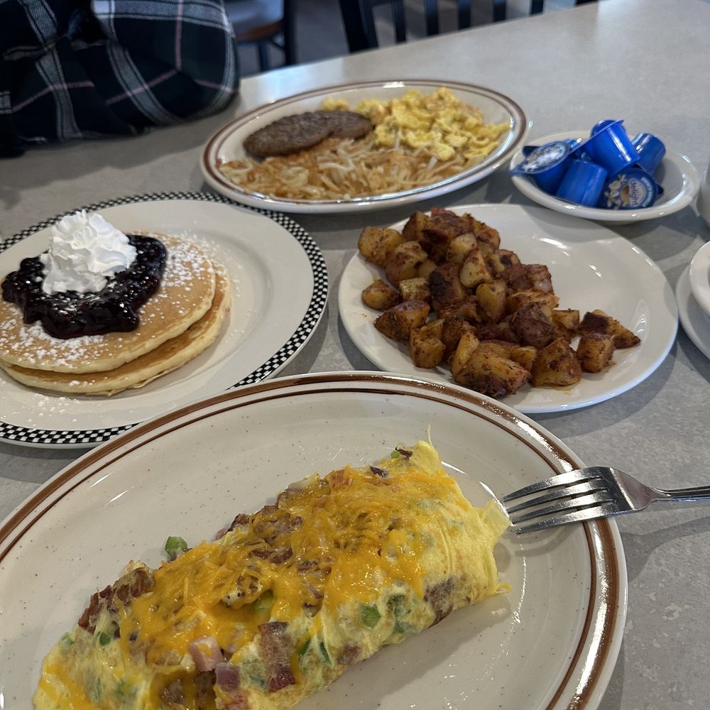 Frank’s Kitchen - Breakfast & Brunch Near Me - Rural Hall, North Carolina Frank’s Kitchen - Breakfast & Brunch Near Me - Rural Hall, North Carolina
