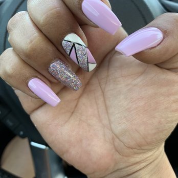 Luxe Nail Lounge - Nail Salons Near Me - Chatsworth, California Luxe Nail Lounge - Nail Salons Near Me - Chatsworth, California