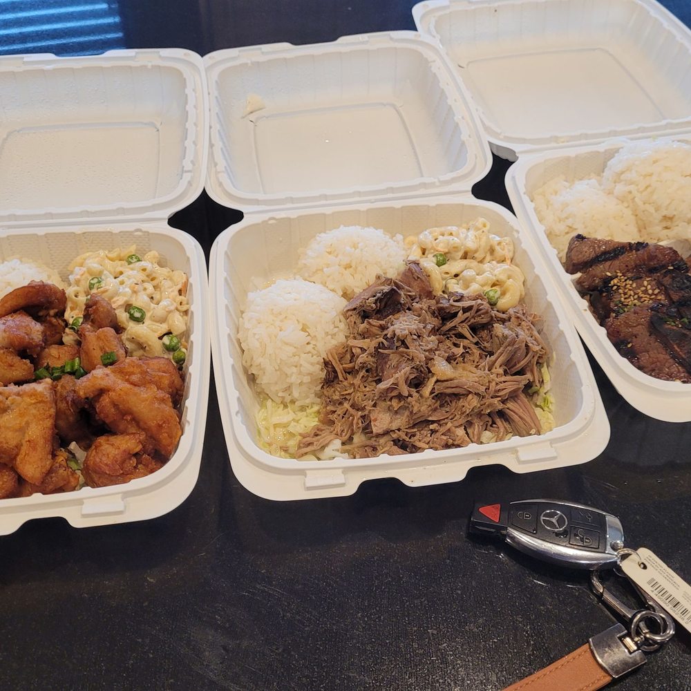808 chicken, kalua pork, kalbi ribs.