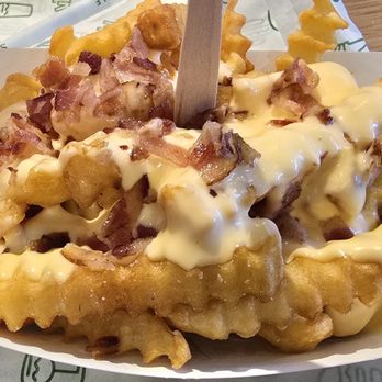 Shake Shack - Fast Food Near Me - Vancouver, Washington