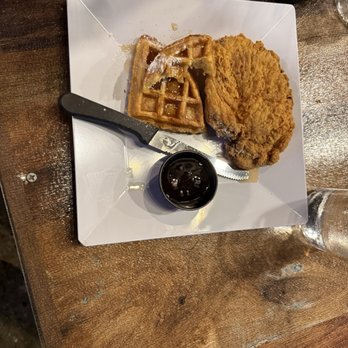 Loft18 - Chicken and waffles - Sports Bars Near Me - Baton Rouge, Louisiana