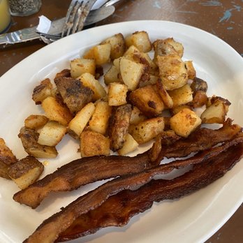 Zider Zee - Bacon & potatoes - Fast Food Near Me - Holland, New York Zider Zee - Bacon & potatoes - Fast Food Near Me - Holland, New York
