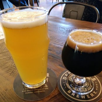 District  9 Draught Haus - German Near Me - Dallas, Texas