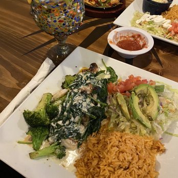 Mi Jalisco Mexican Restaurant - Shrimp & spinach w/ avocado salad. It's a specialty! *Check out the margarita glass! Awesome! We had Corona-Rita's! - Mexican Near Me - Melbourne, Florida Mi Jalisco Mexican Restaurant - Shrimp & spinach w/ avocado salad. It's a specialty! *Check out the margarita glass! Awesome! We had Corona-Rita's! - Mexican Near Me - Melbourne, Florida
