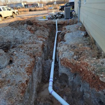 DDS PLUMBING - Running waste pipe to septic tank - Plumbing Near Me - Piedmont, Missouri DDS PLUMBING - Running waste pipe to septic tank - Plumbing Near Me - Piedmont, Missouri