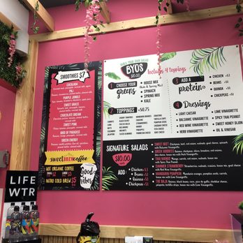 Sweetberry Woodbridge - Smoothies and salad options - Juice Bars & Smoothies Near Me - Woodbridge, New Jersey Sweetberry Woodbridge - Smoothies and salad options - Juice Bars & Smoothies Near Me - Woodbridge, New Jersey