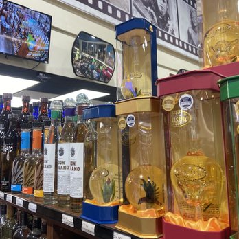 I Love Liquor 1 - woah - Tobacco Shops Near Me - Miami Beach, Florida I Love Liquor 1 - woah - Tobacco Shops Near Me - Miami Beach, Florida