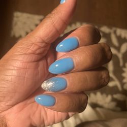 Splendid Nails - Almond shaped dip powder manicure