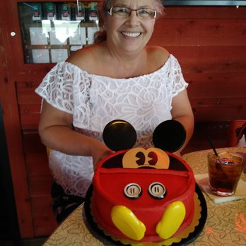 Kroger - Cute cake from Krogers for my moms bday - Grocery Near Me - Jeffersonville, Indiana