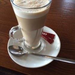 Premier Inn Beefeater - Latte! Yum :) nice music, service and lattes!!!!