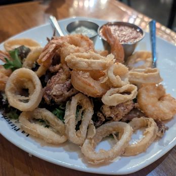 La Pizzeria Cupertino - Fritto Misto (Fried Calamari and Shrimp) - Italian Near Me - Cupertino, California