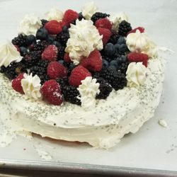 Simply Cinful Café - French vanilla cake with fresh berries