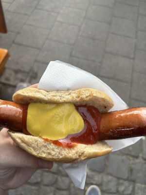 Viktualienmarkt Beergarden by null