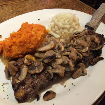 Danaher’s Pub - Marinated Skirt Steak w/carrots & mashed potatoes - Irish Pub Near Me - Fairfield, New Jersey Danaher’s Pub - Marinated Skirt Steak w/carrots & mashed potatoes - Irish Pub Near Me - Fairfield, New Jersey