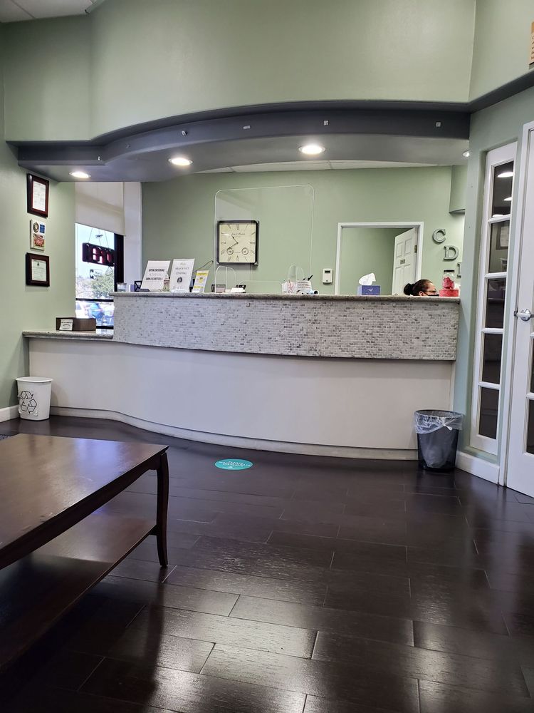 COSMETIC AND DENTAL IMPLANT CENTER Updated October 2024 48 Photos & 173 Reviews 782 N Brea
